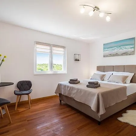 Villa Jani By Guide Donja Jagodnja